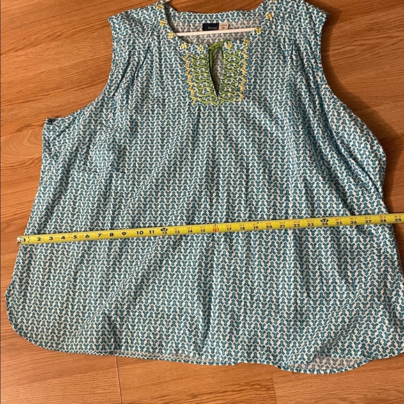 Basic Editions Teal and White Blouse . Never worn - Picture 6 of 6
